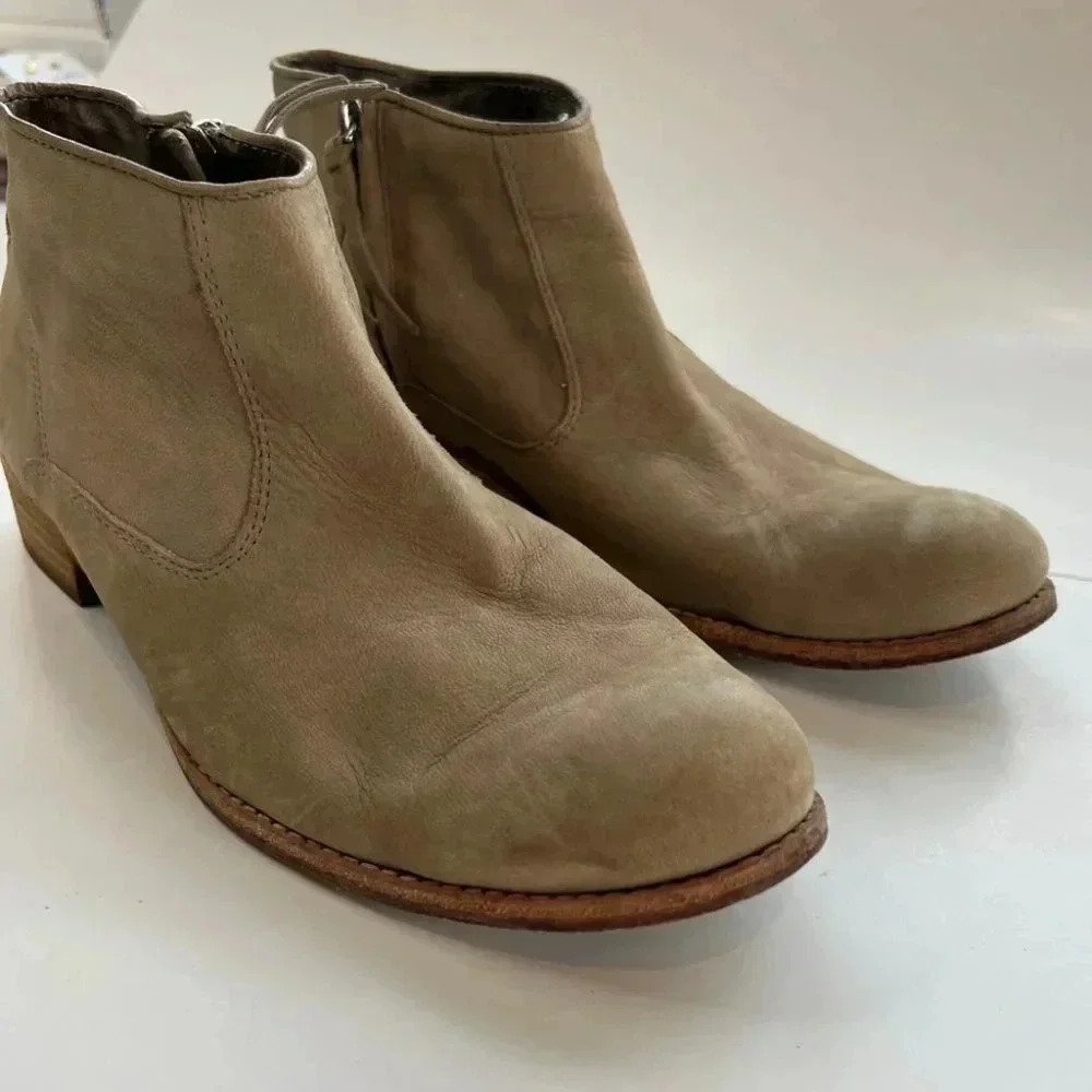 Dolce Vita Booties